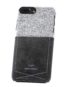 Perspektivisches Foto einer schwarzen Schutzhülle Case aus echter Wolle kombiniert mit Leder für das iPhone 8 Plus, das iPhone 8, das iPhone 7 und das iPhone 7 Plus.